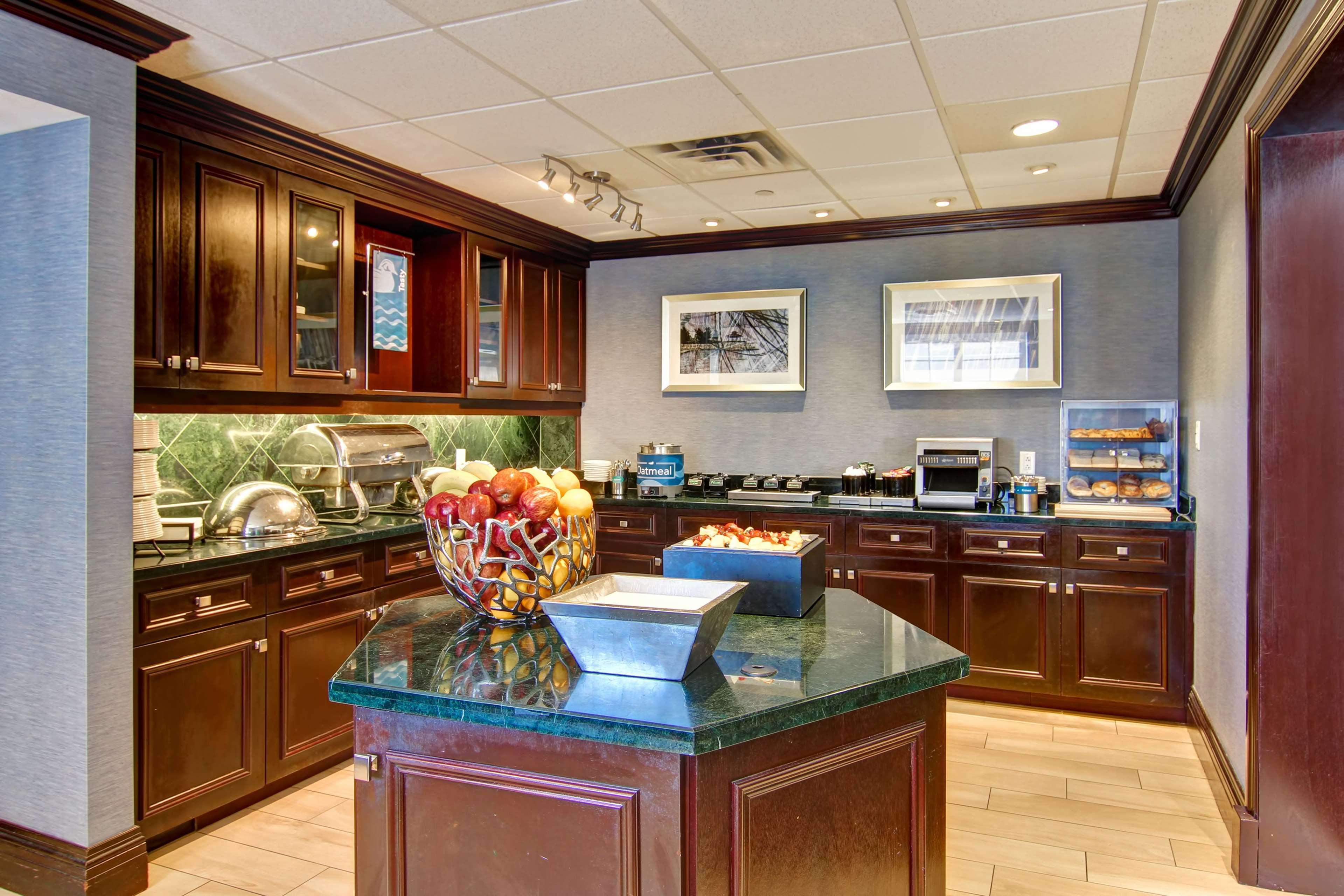 Restaurant Homewood Suites by Hilton Toronto Mississauga