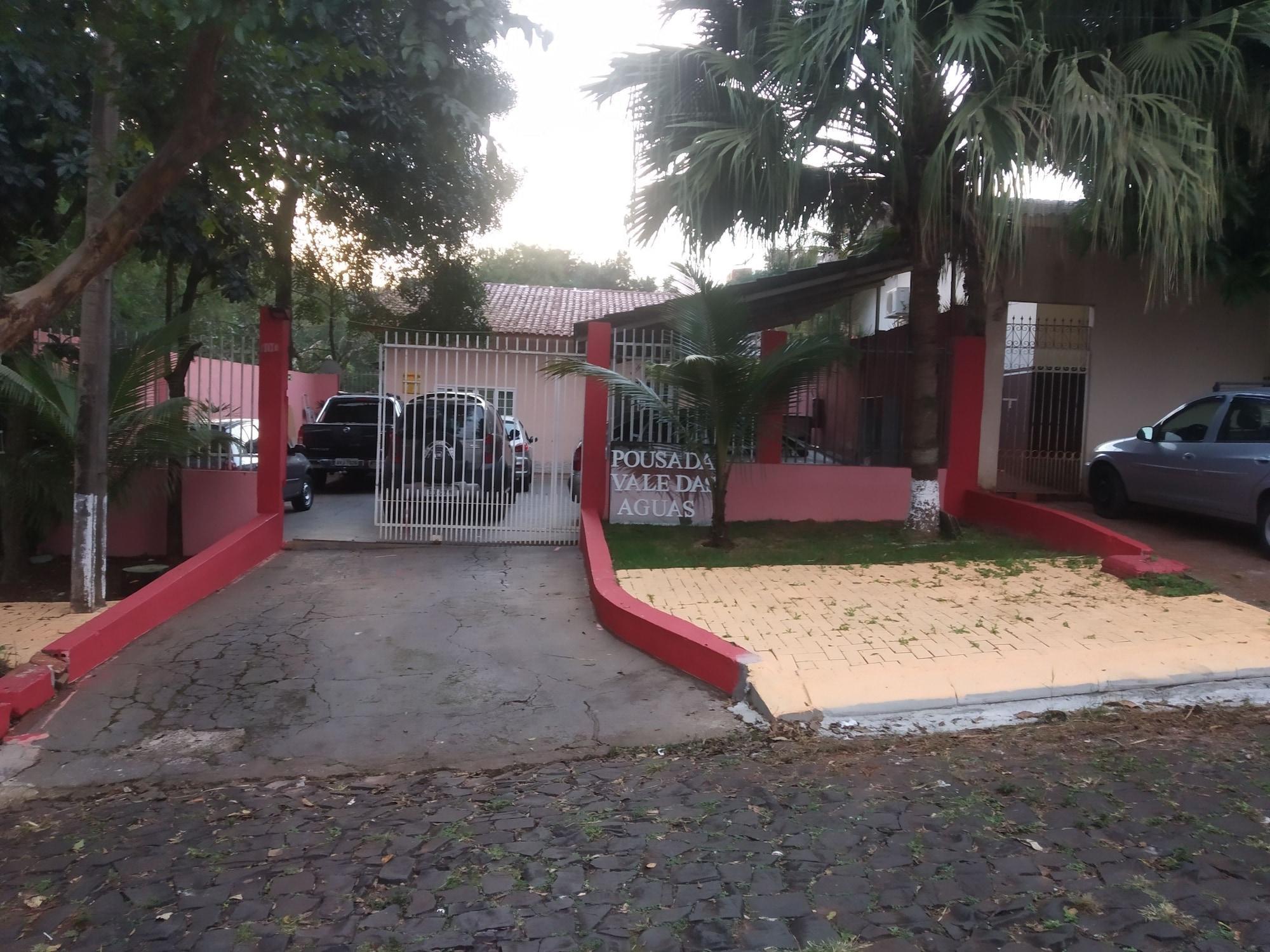 Vista Exterior Pousada Vale das Águas