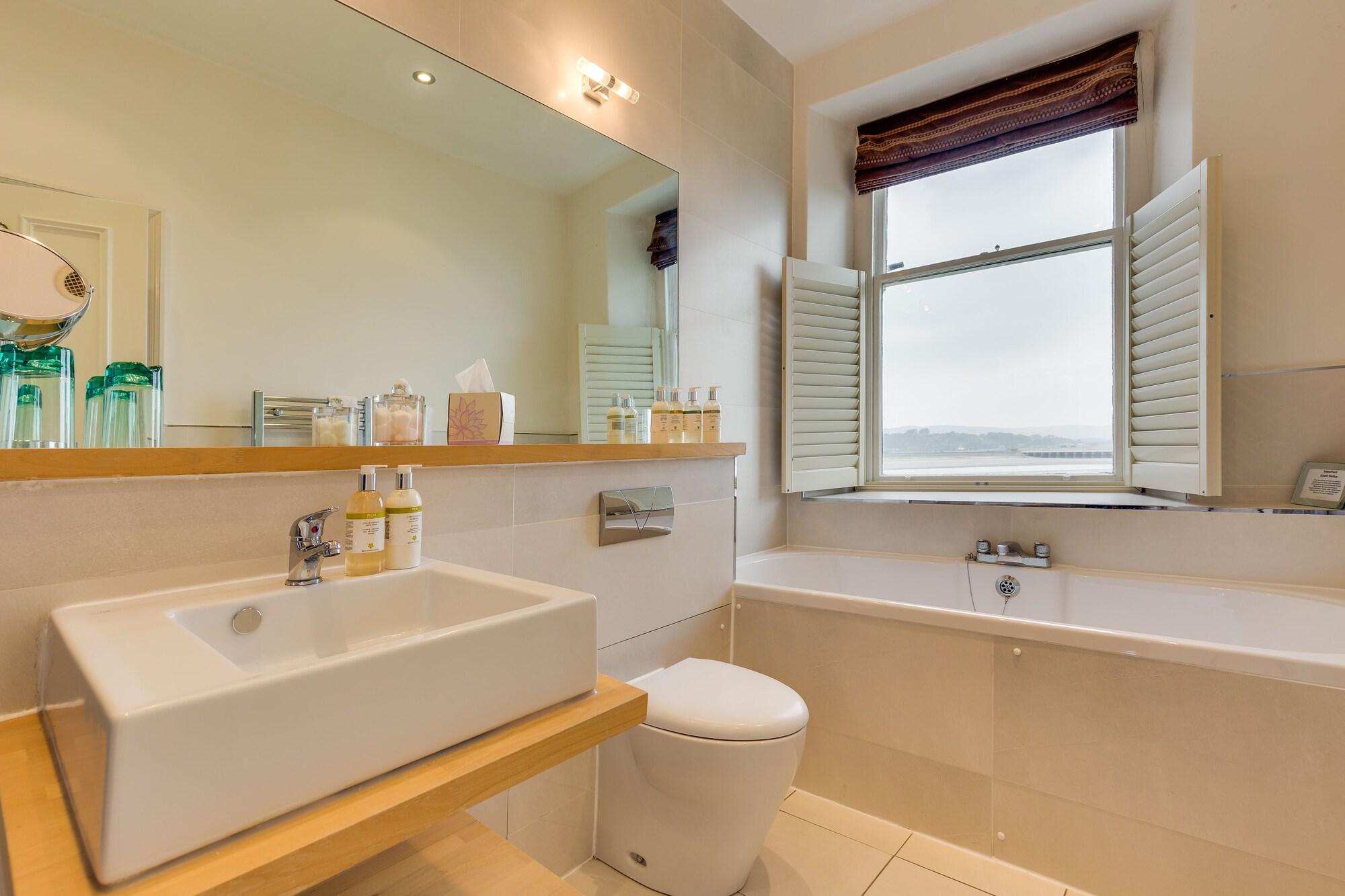 Equipamiento de Habitación Number 43