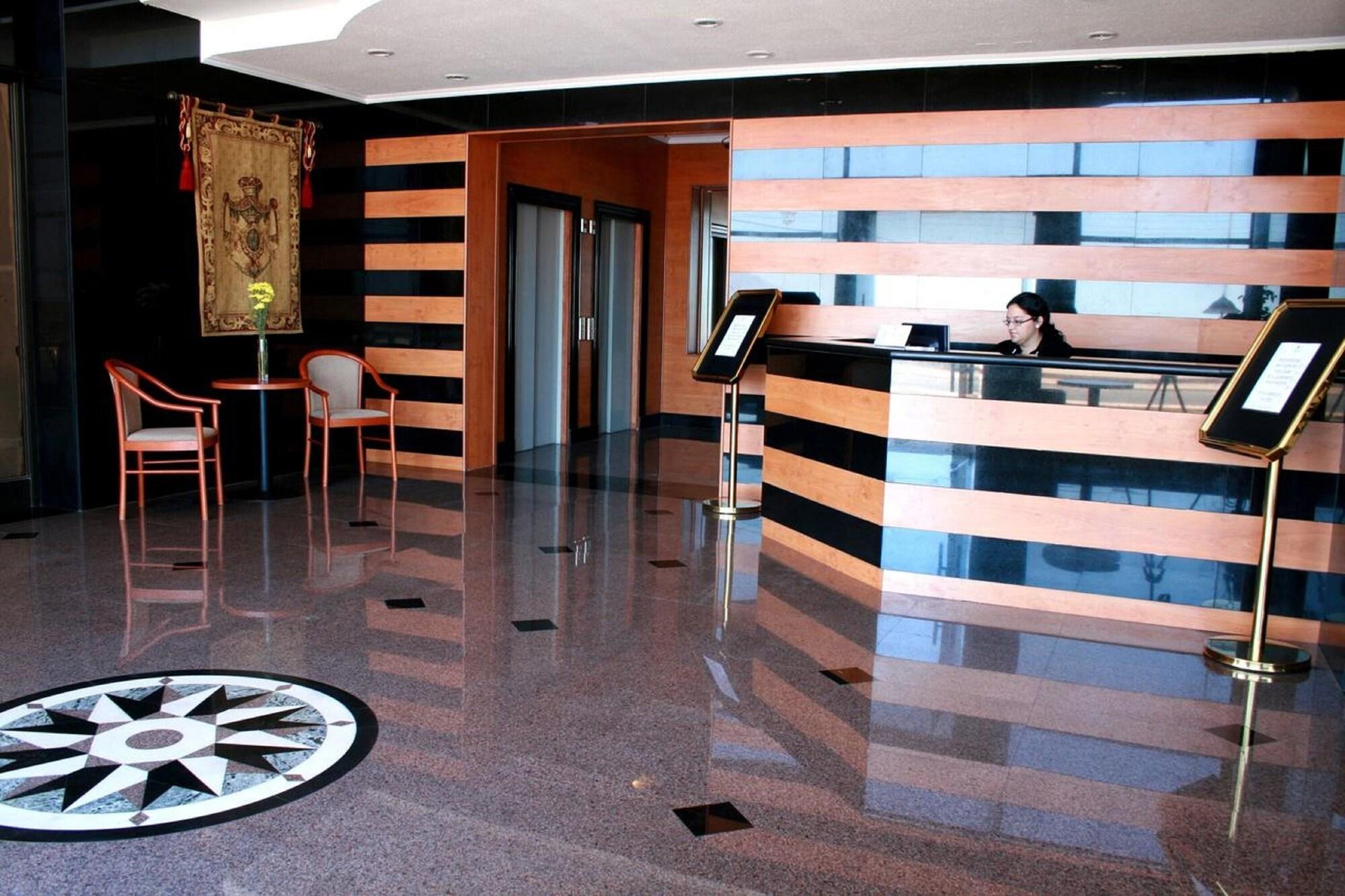 Vista Lobby Hotel Florencia Suites & Apart