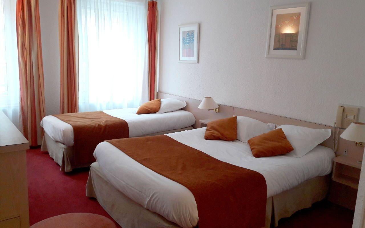 Varios Hôtel restaurant Le Cheval Rouge