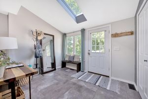 Alquiler Vacacional - Lake Orion Lakefront Vacation Home