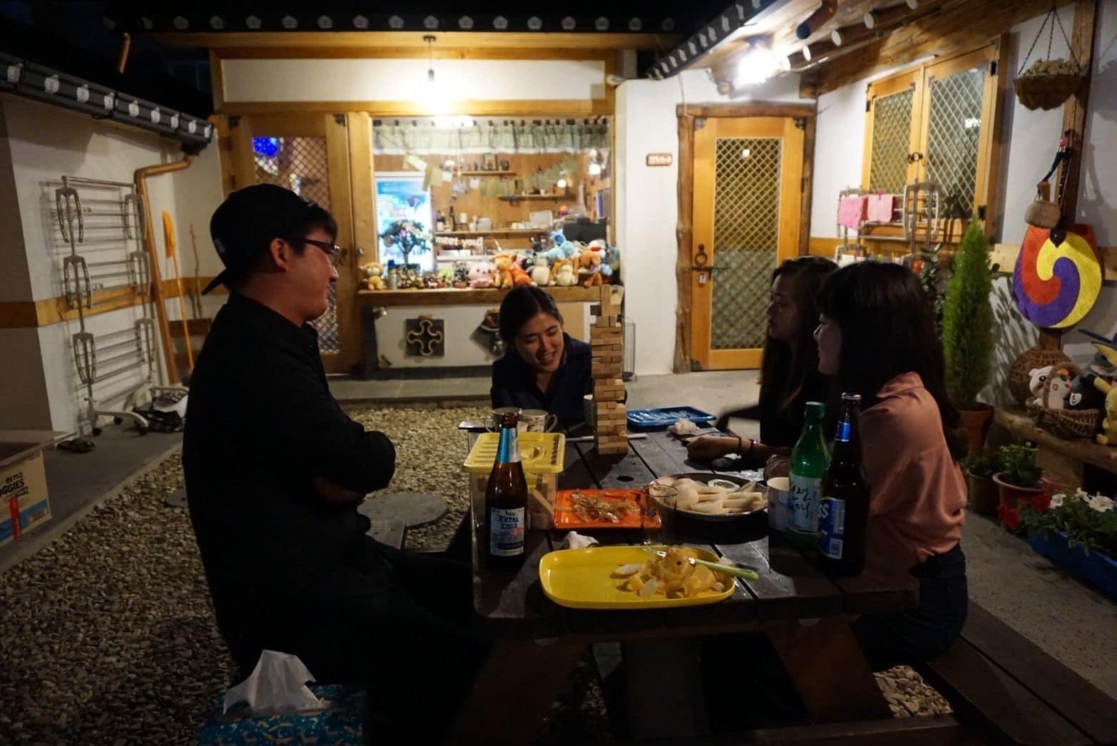 Varios Tosarang Guesthouse