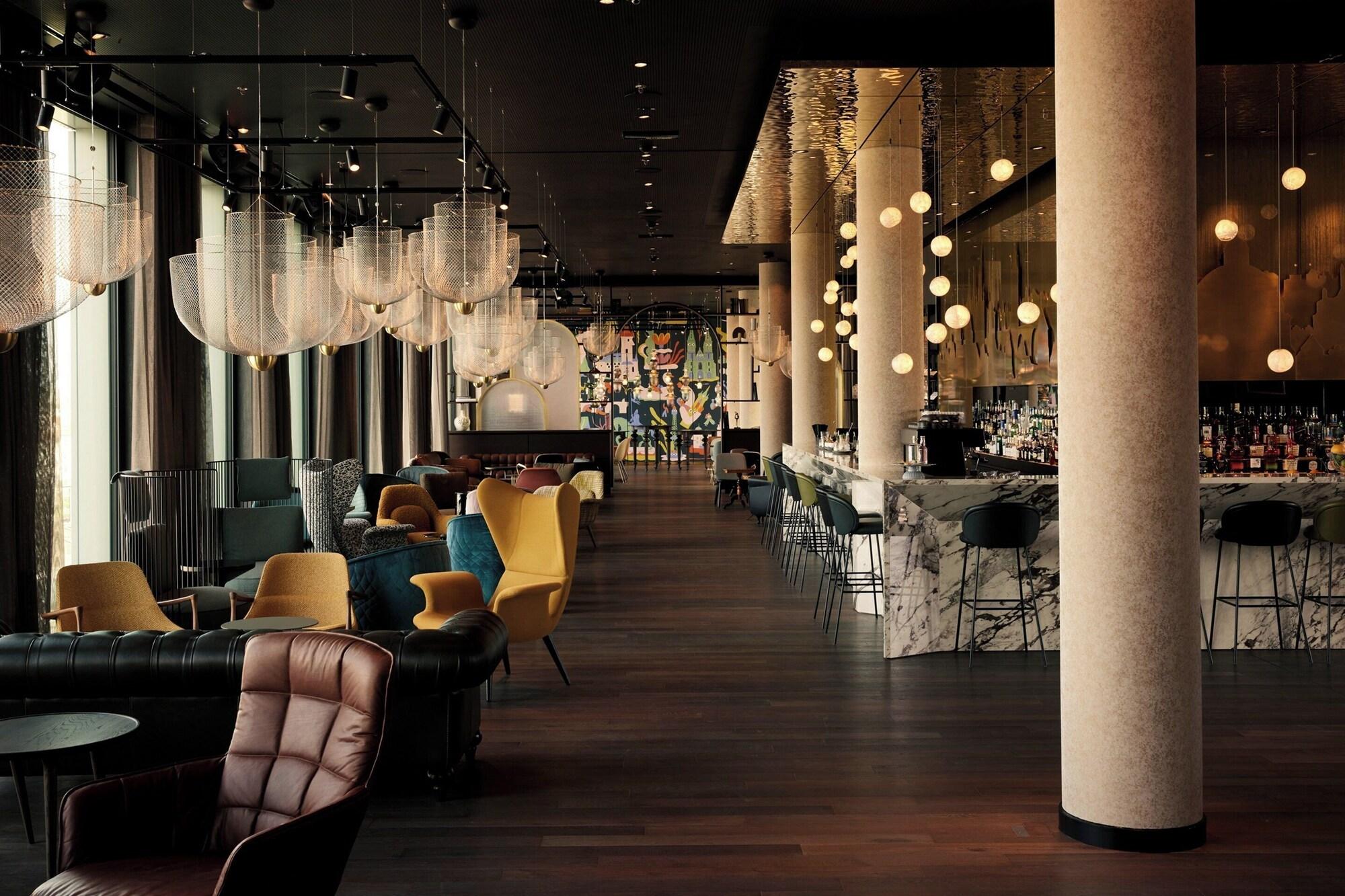 Varios The Cloud One Prague