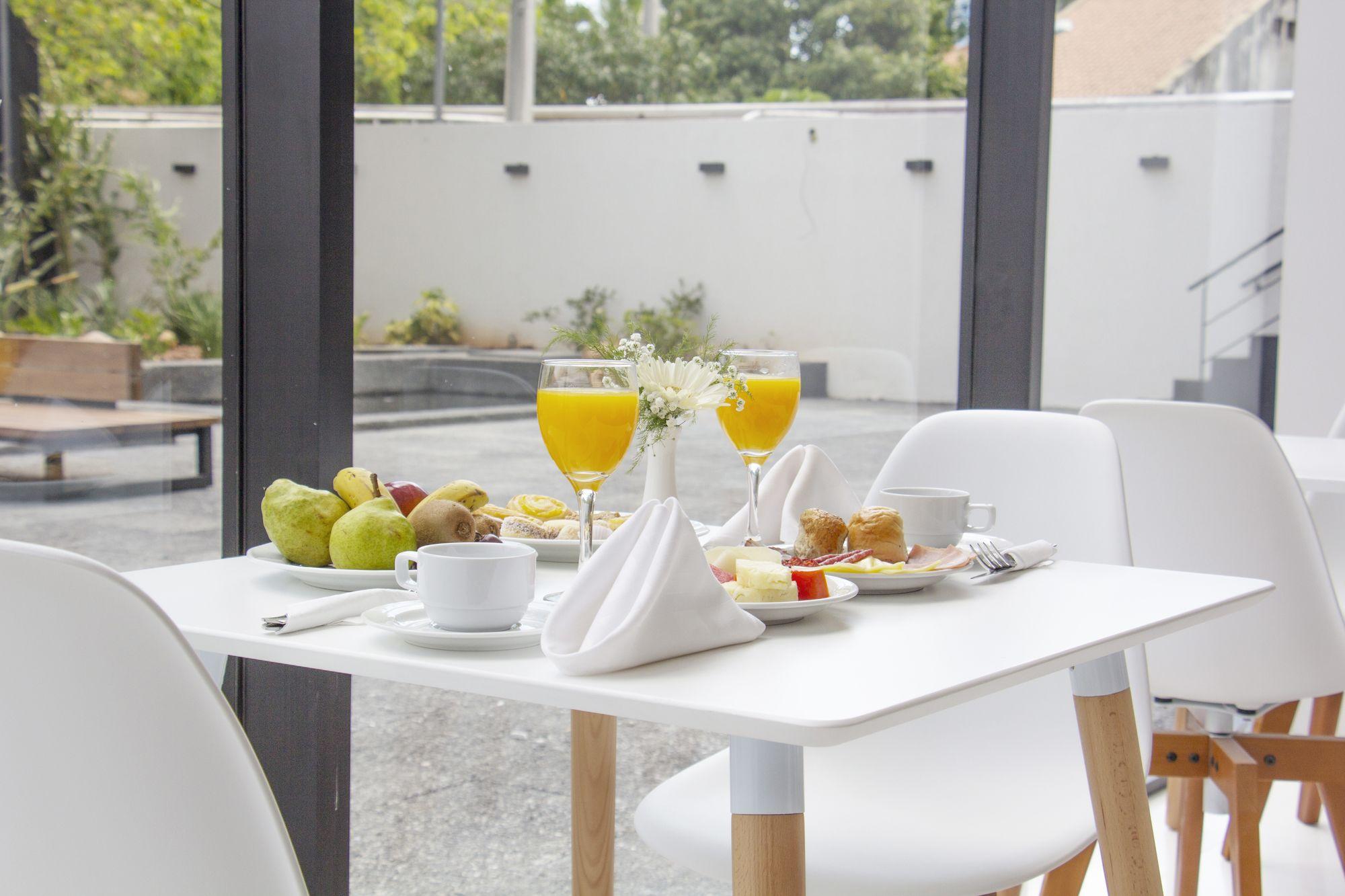 Restaurant Esplendor by Wyndham Asunción