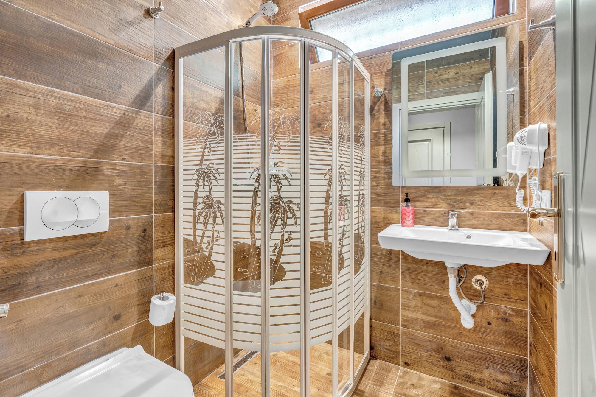 Equipamiento de Habitación Villa Zoi A Stay to Remember I Guest House in Elbasan Castle