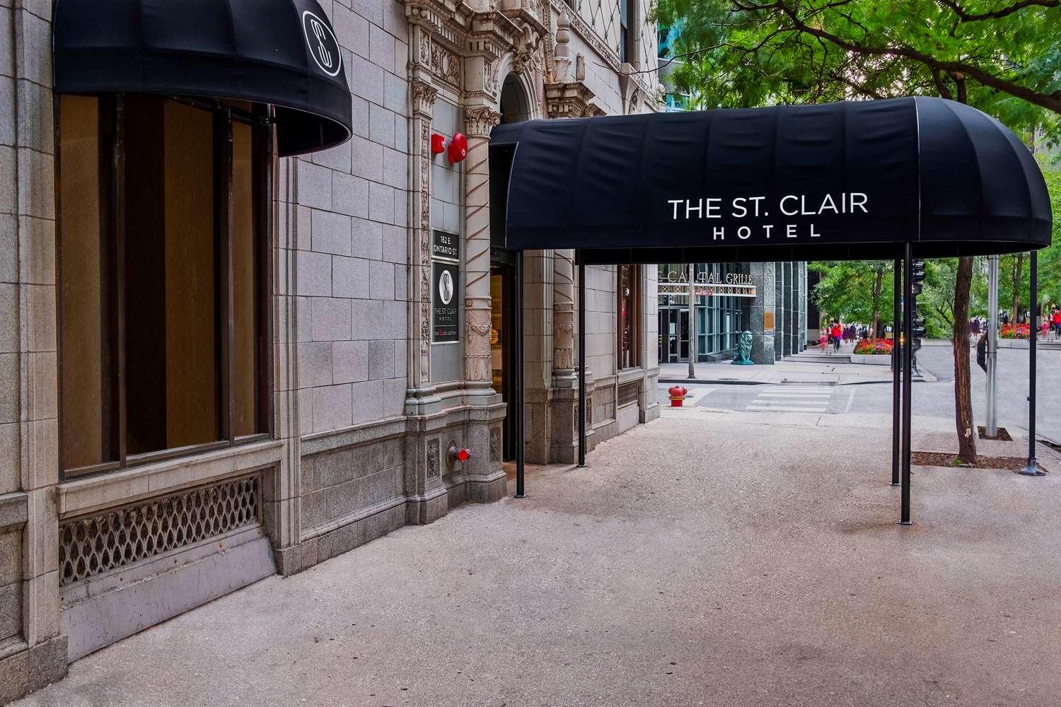 Exterior View The St. Clair Hotel – Magnificent Mile