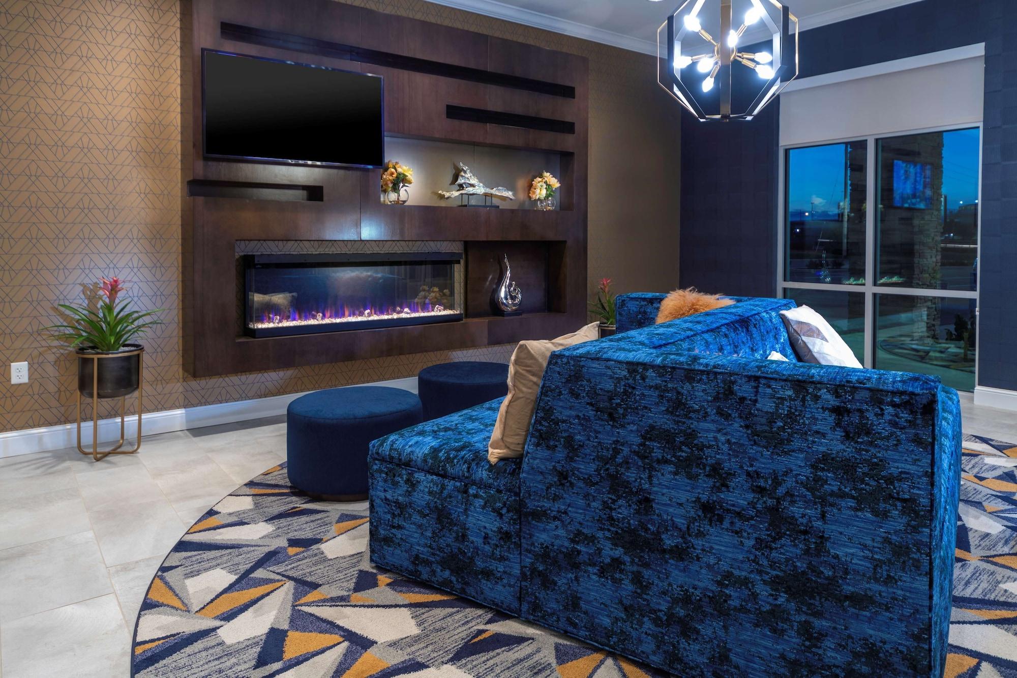 Vista Lobby Best Western Plus St. Louis Airport Hotel