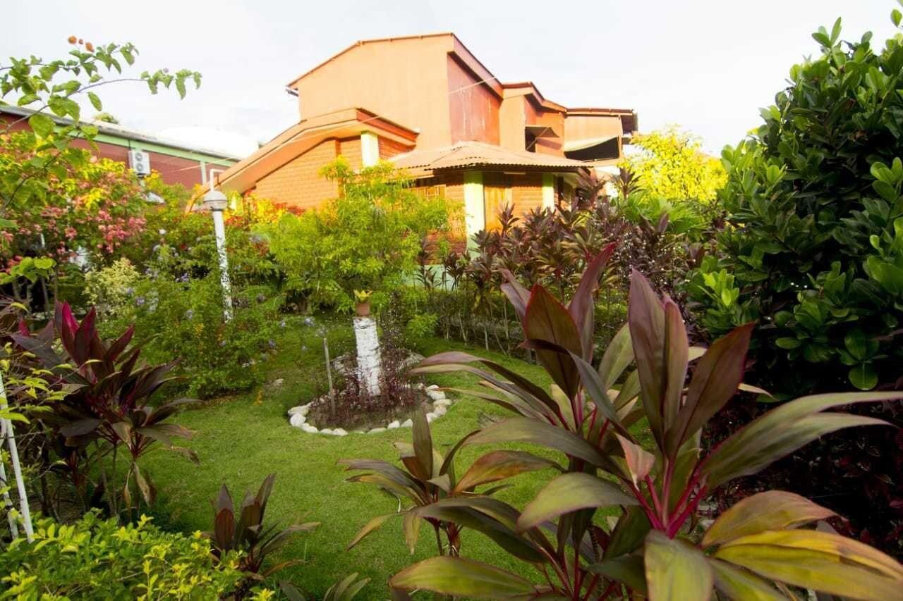 Varios Posada Lodge
