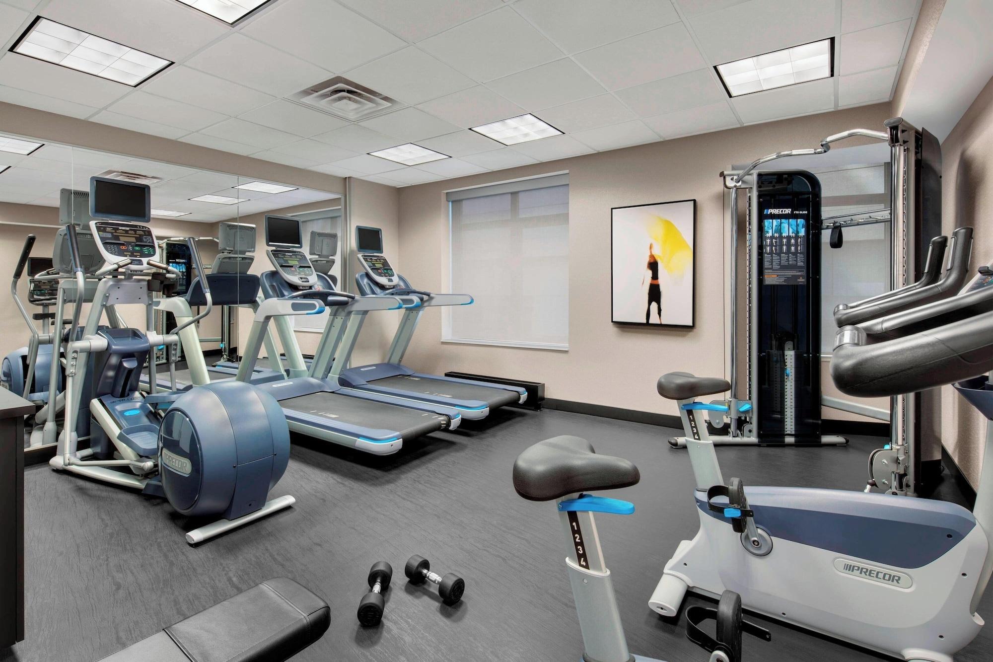 Gimnasio Fairfield Inn & Suites Chicago Downtown / Magnificent Mile