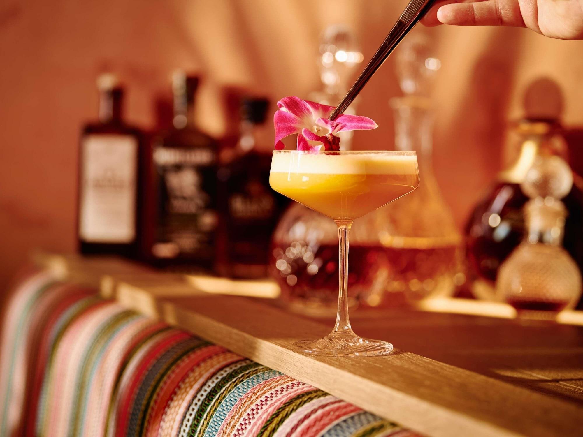 Bar/Salón Fairmont Chicago at Millennium Park Gold Experience