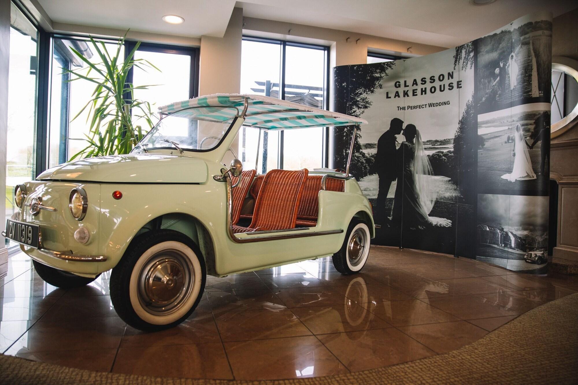 Vista Lobby Glasson LakeHouse