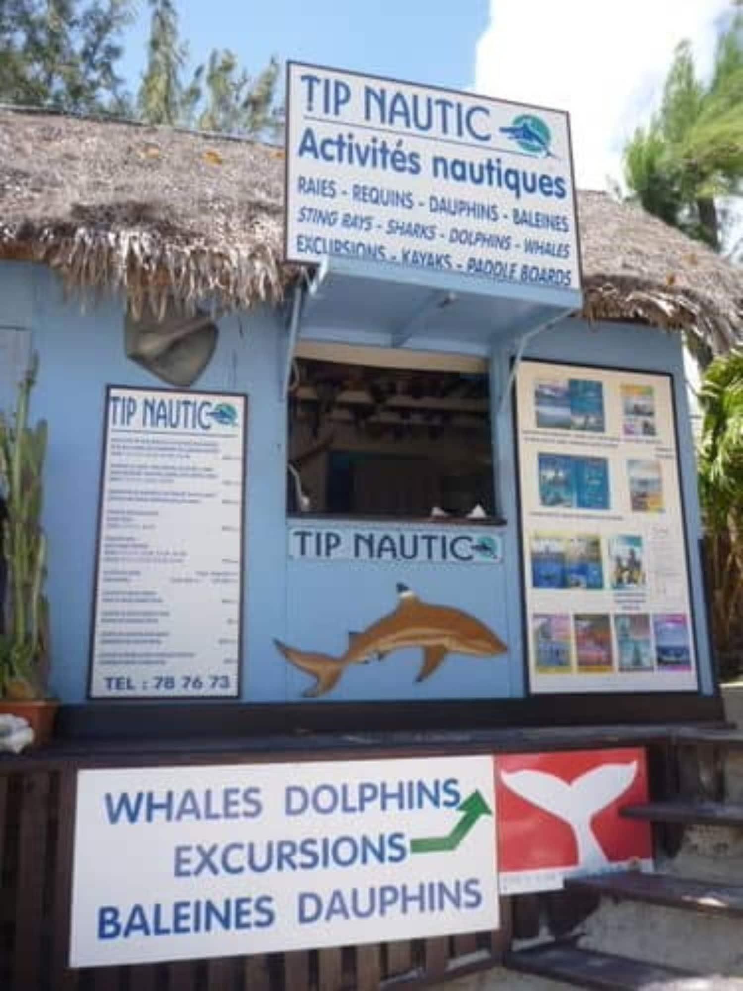 Vista Exterior Les Tipaniers