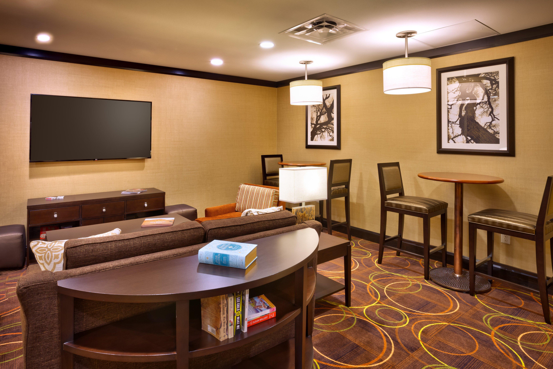 Vista Lobby Staybridge Suites Cheyenne by IHG