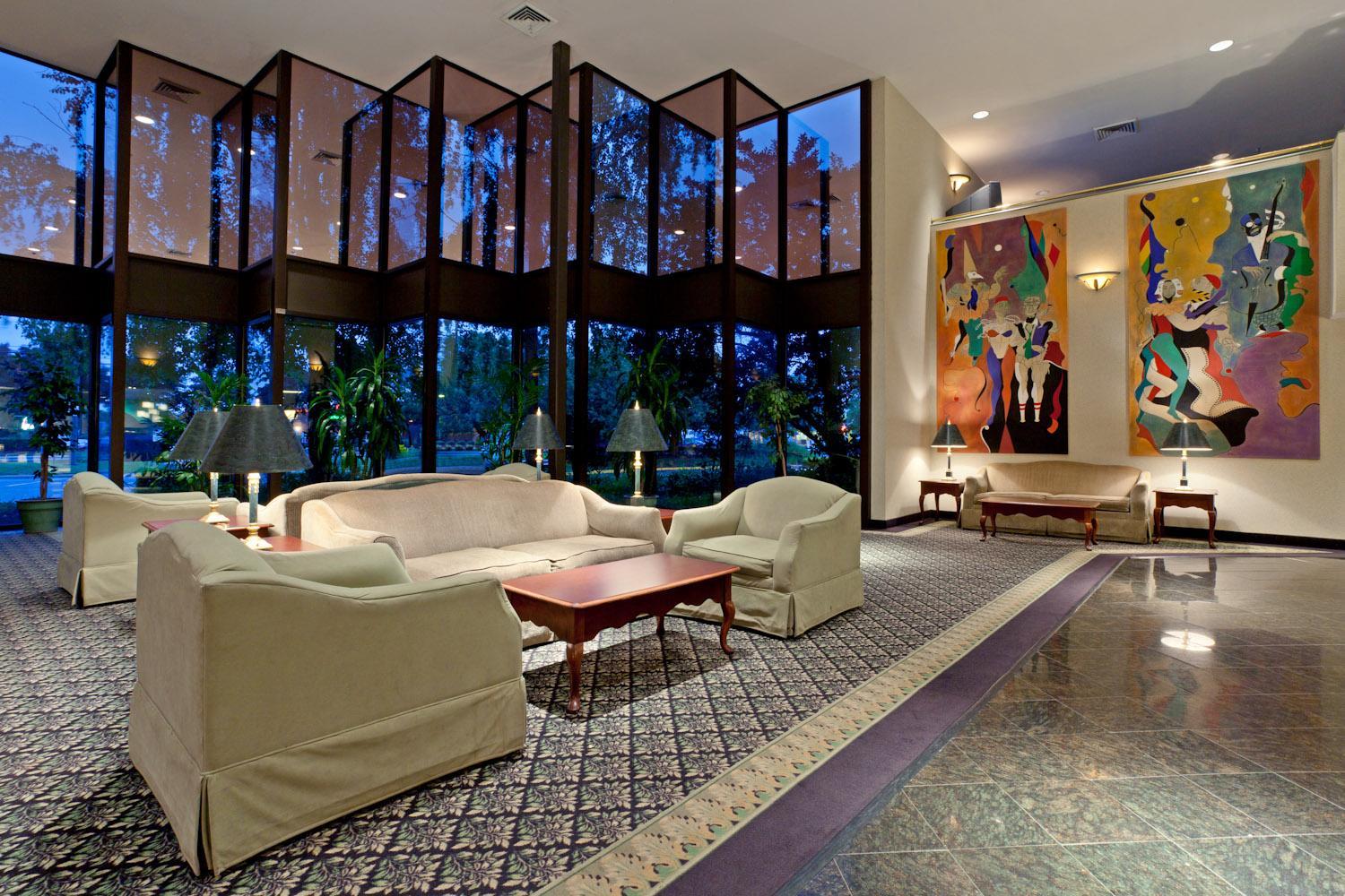 Vista Lobby Clarion Hotel & Conference Center Bohemia