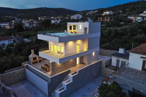 Alquiler Vacacional - VILLA ADASTRA - NEWLY BUILT VILLA NEAR BEACH