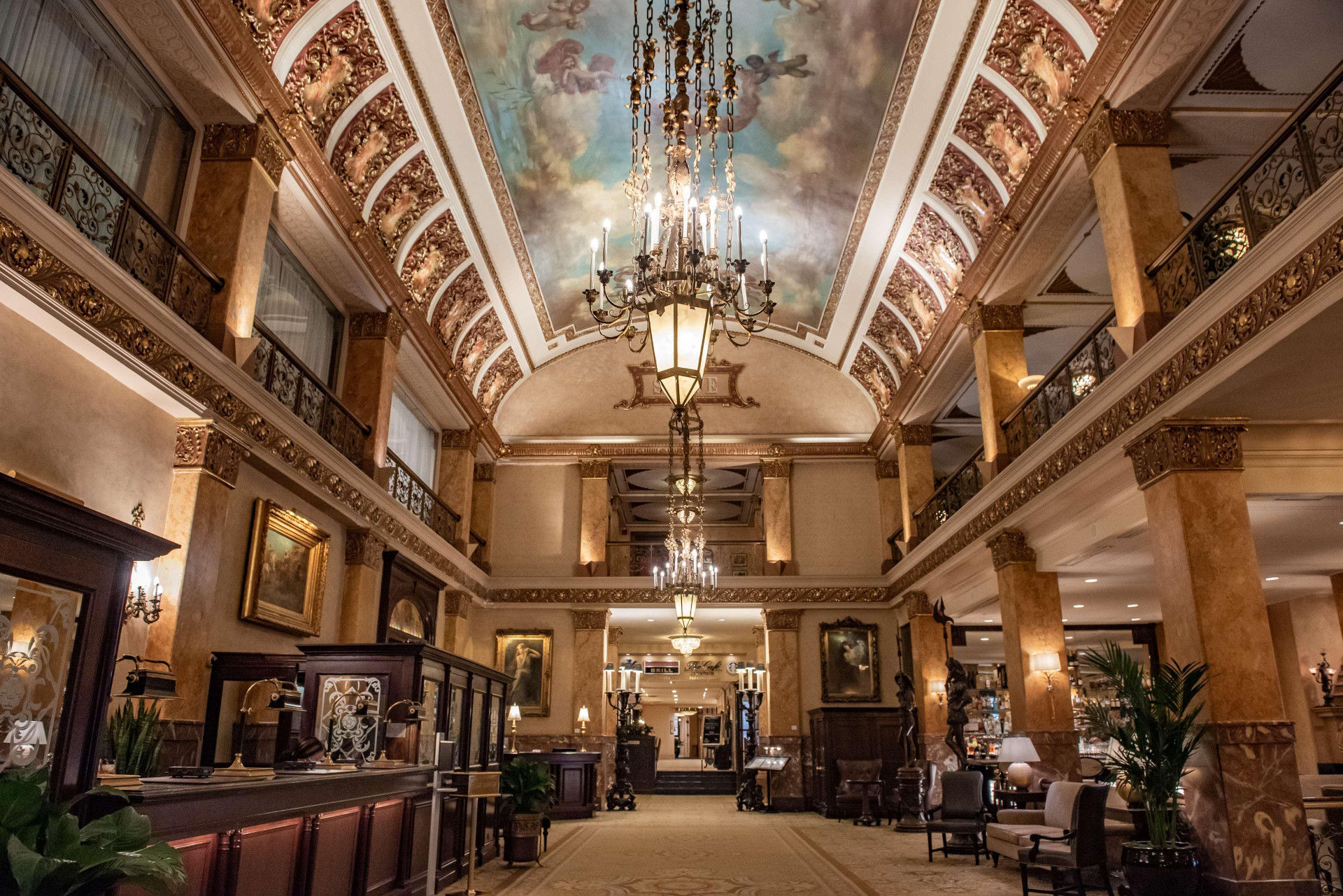 Vista Lobby The Pfister