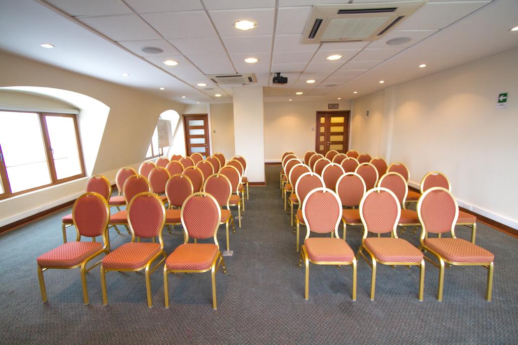 Sala de Reuniones TUR HOTEL SANTIAGO