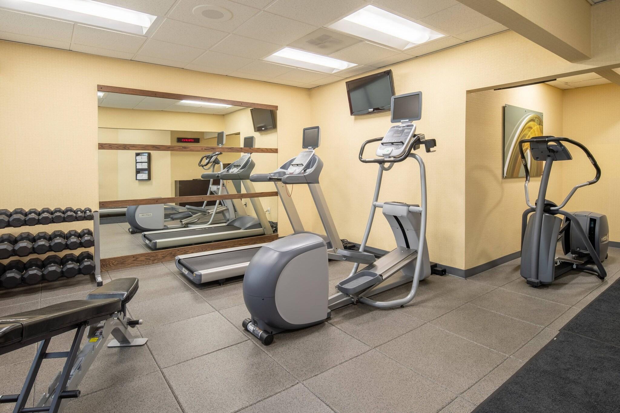 Gimnasio Courtyard by Marriott Portland Airport