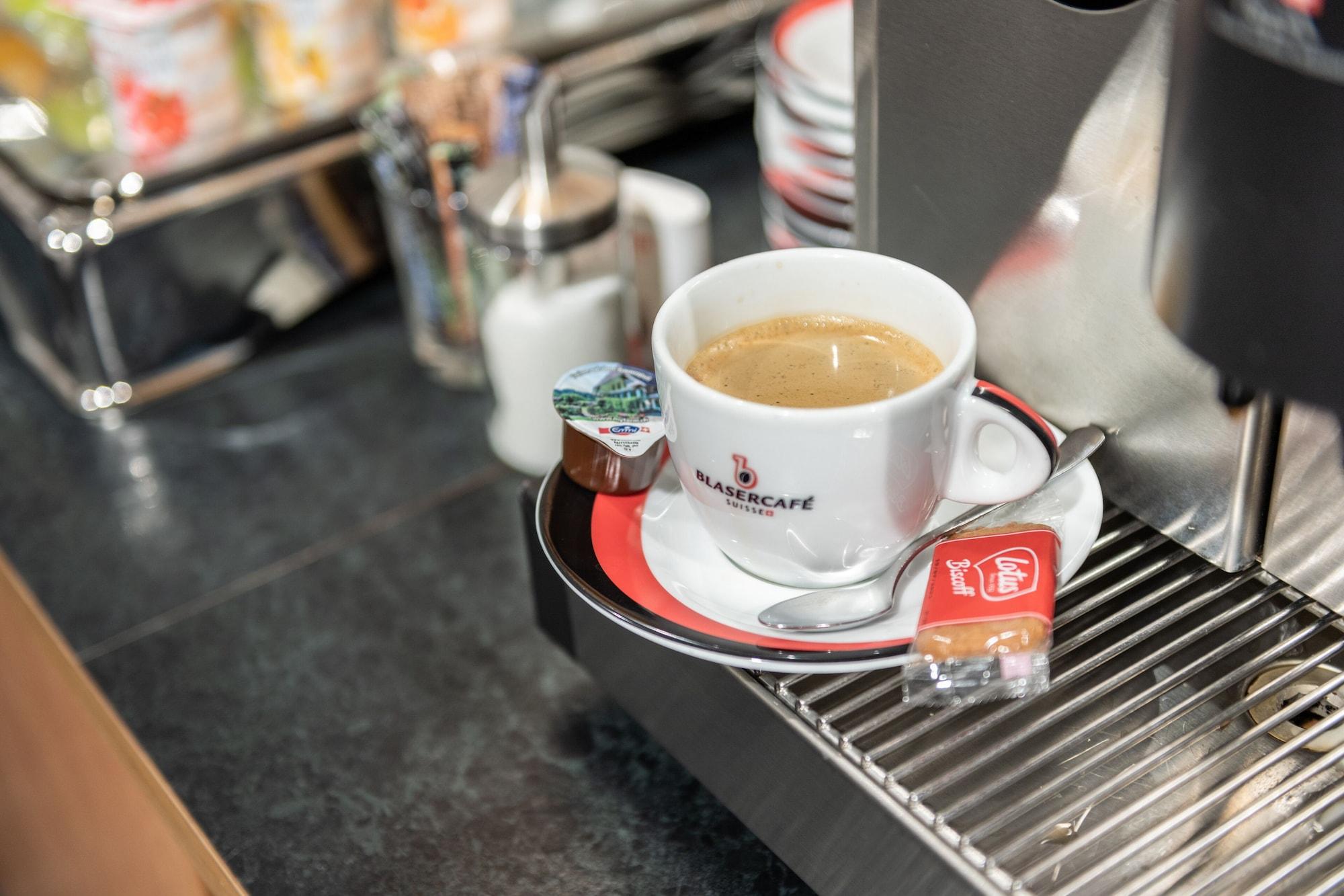 Restaurant Budget Motel Self Check-in