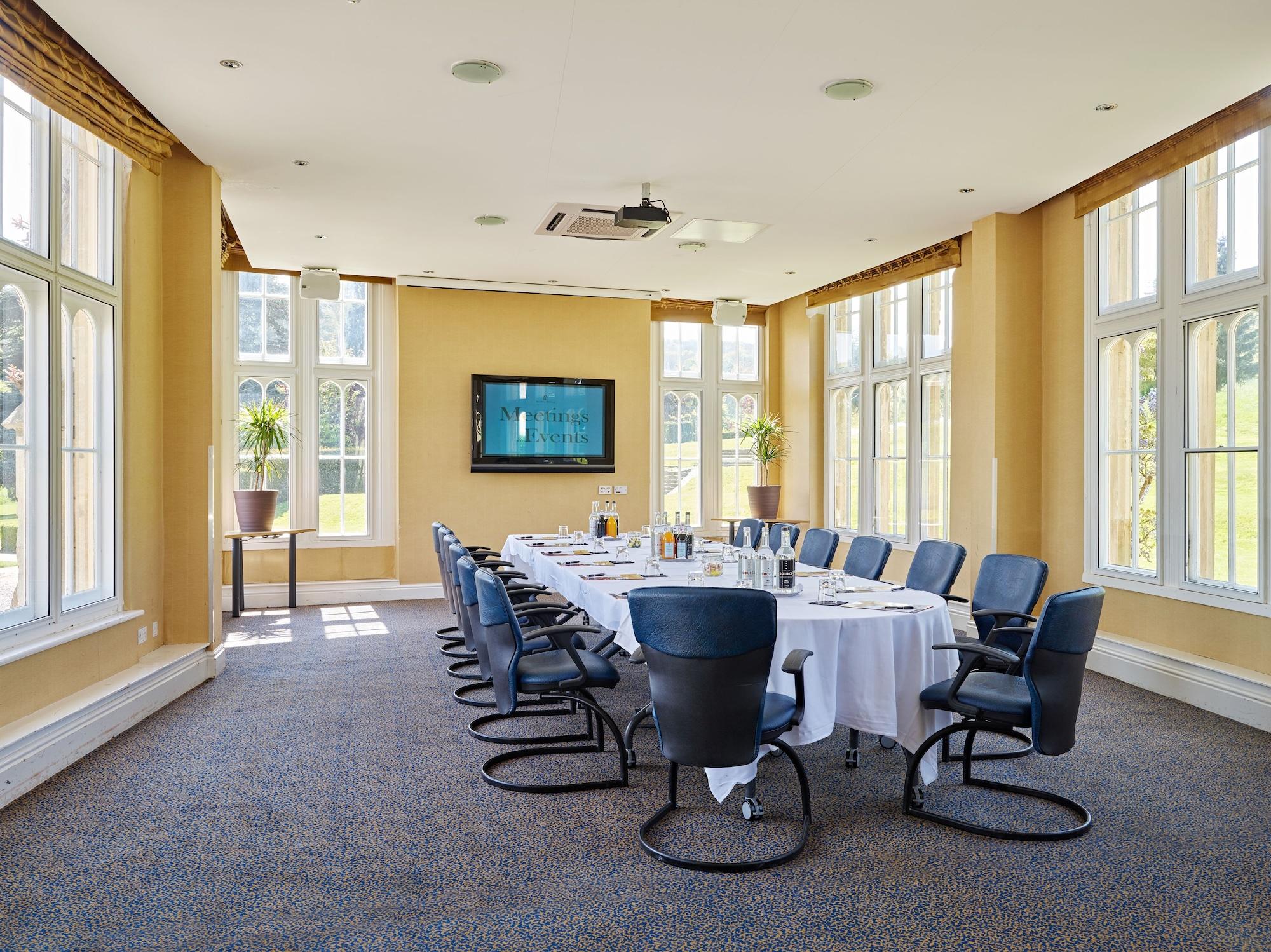 Sala de Reuniones Dumbleton Hall Hotel