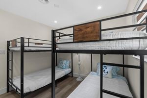 Alquiler Vacacional - Imperial Point Pool House!