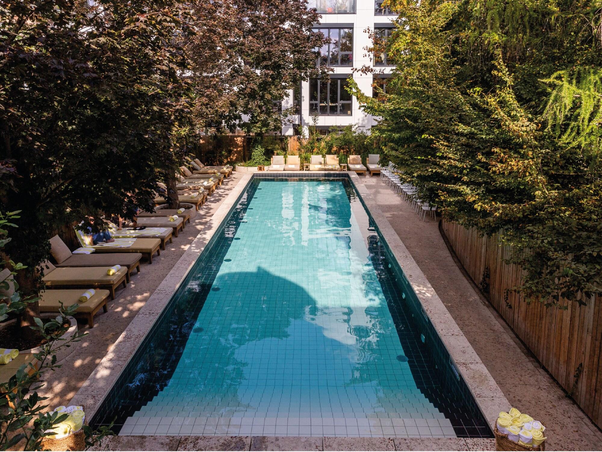 Vista Piscina MOB House
