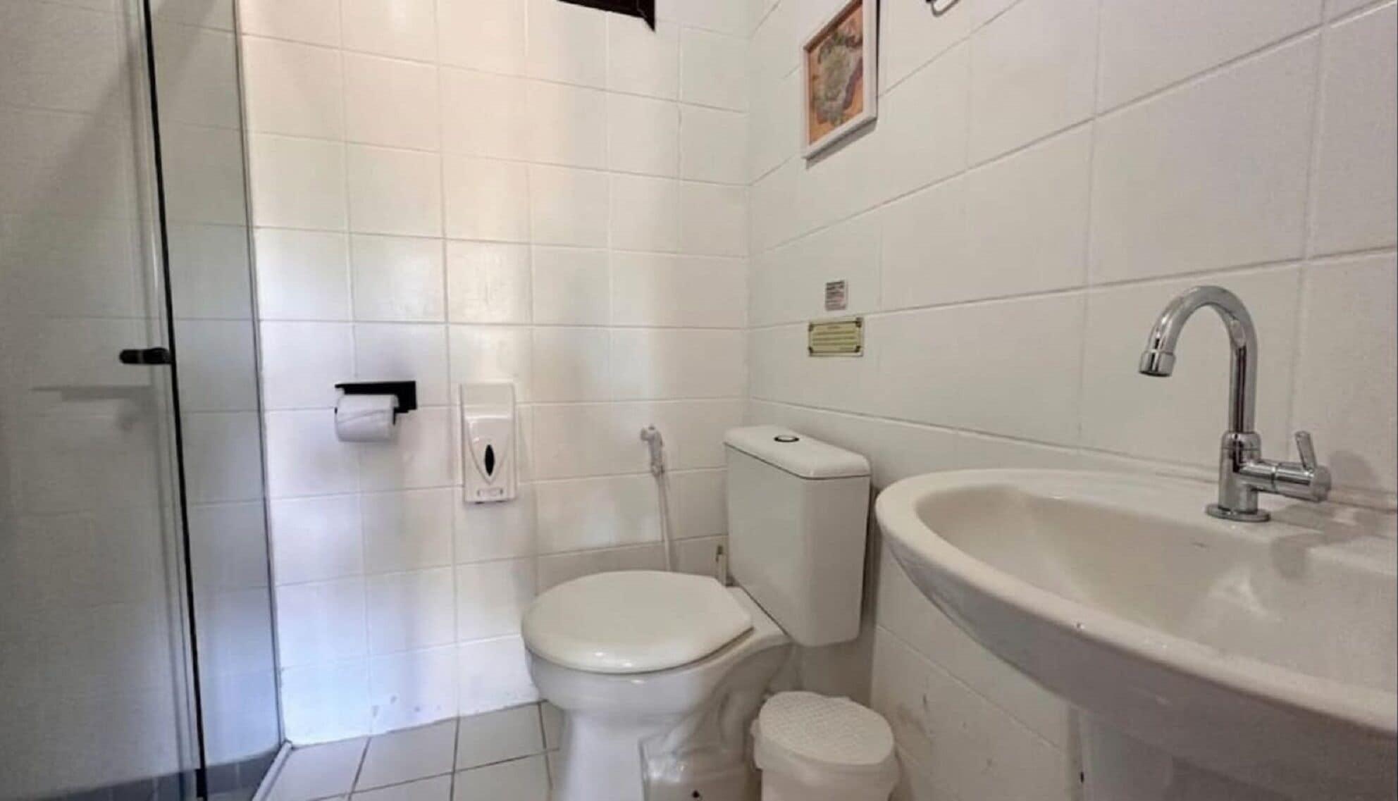 Comodidades do quarto Pousada Oceânica Búzios