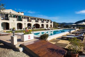 Alojamiento - Hotel Rural Monnaber Nou & SPA