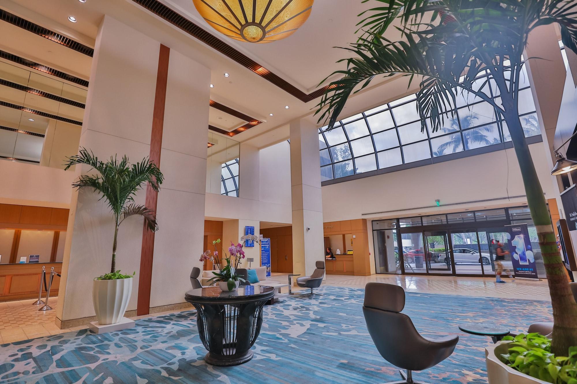 Vista Lobby Hilton Miami Airport Blue Lagoon