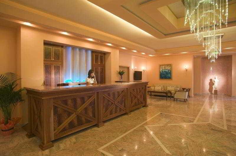 Vista Lobby Regina dell Acqua Resort