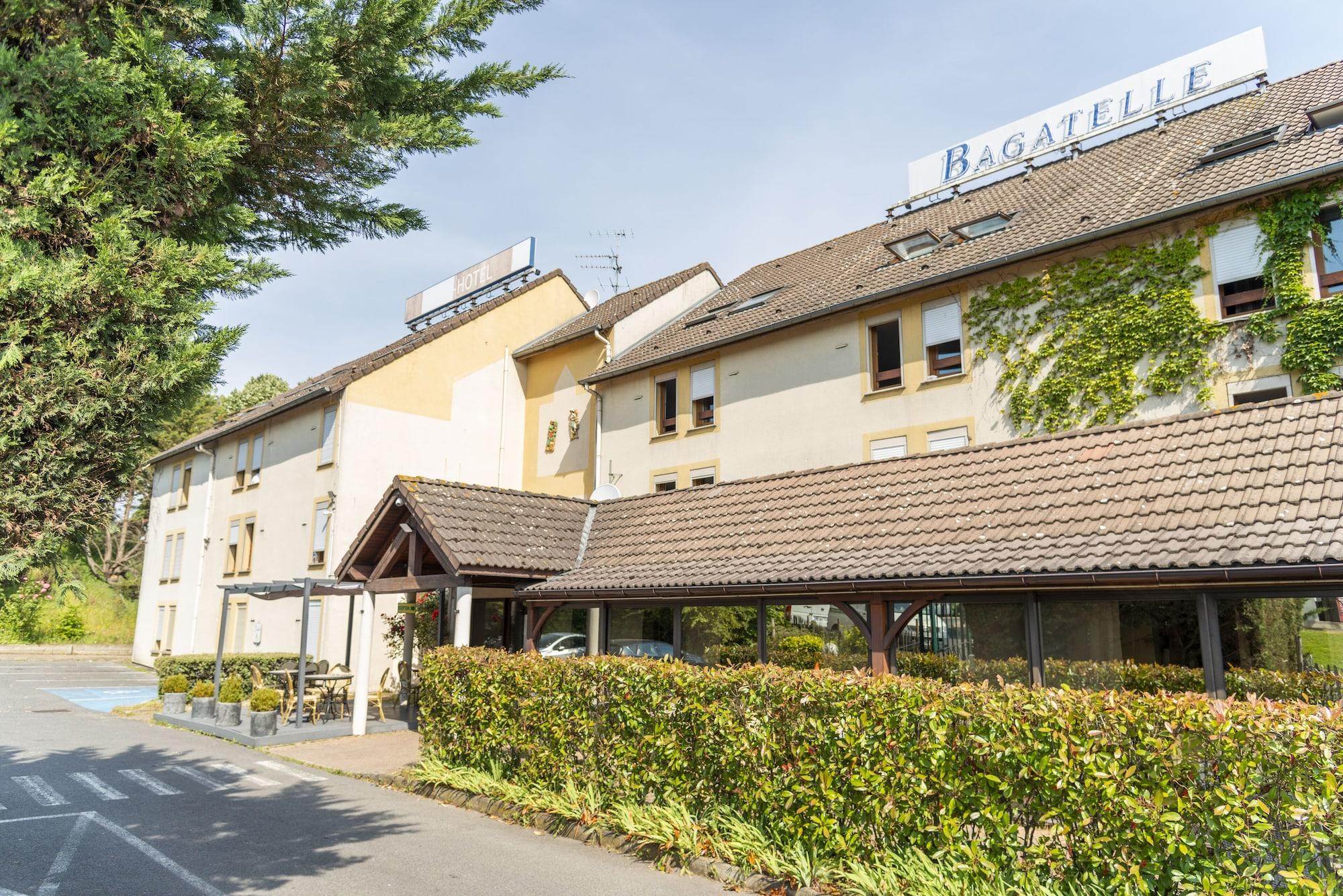 Vista Exterior Hôtel Bagatelle Paris Nord Roissy CDG