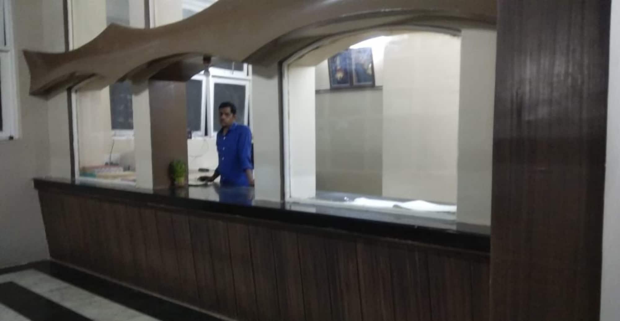 Vista Lobby iROOMZ Subhadra Comforts