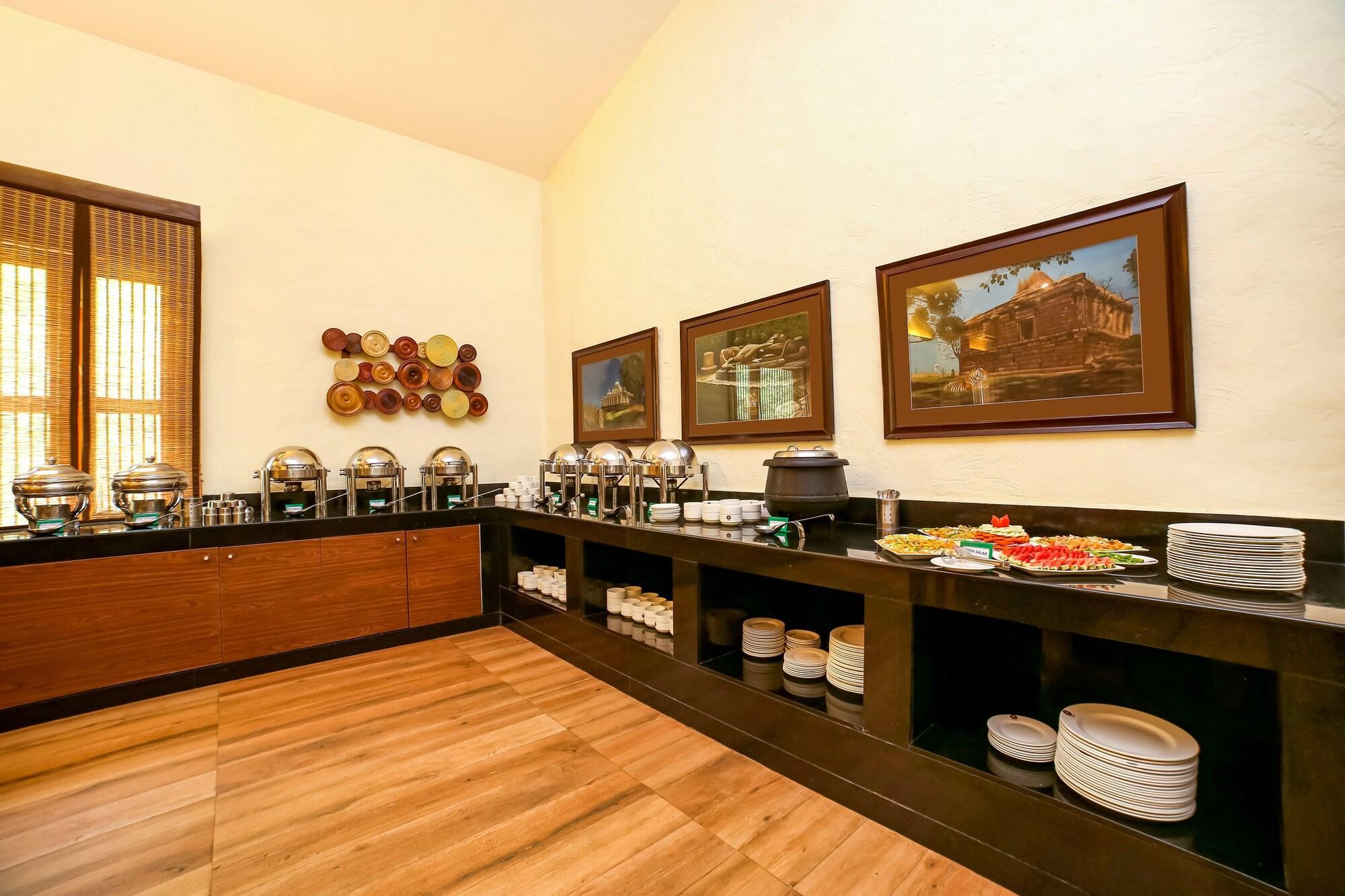Restaurant Lemon Tree Wildlife Resort, Bandhavgarh