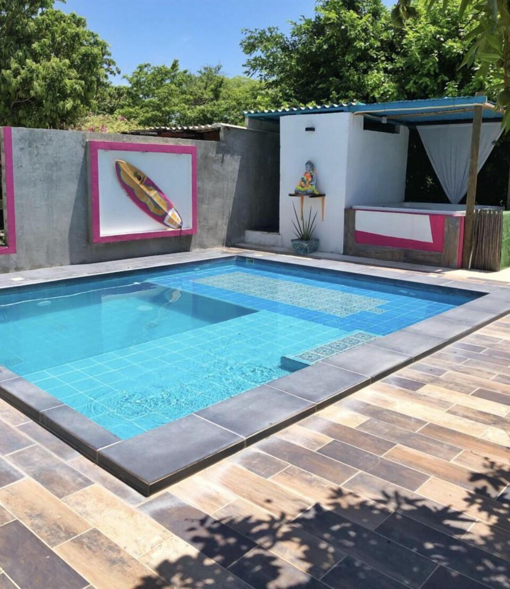 Varios Paraiso Lounge Santa Marta