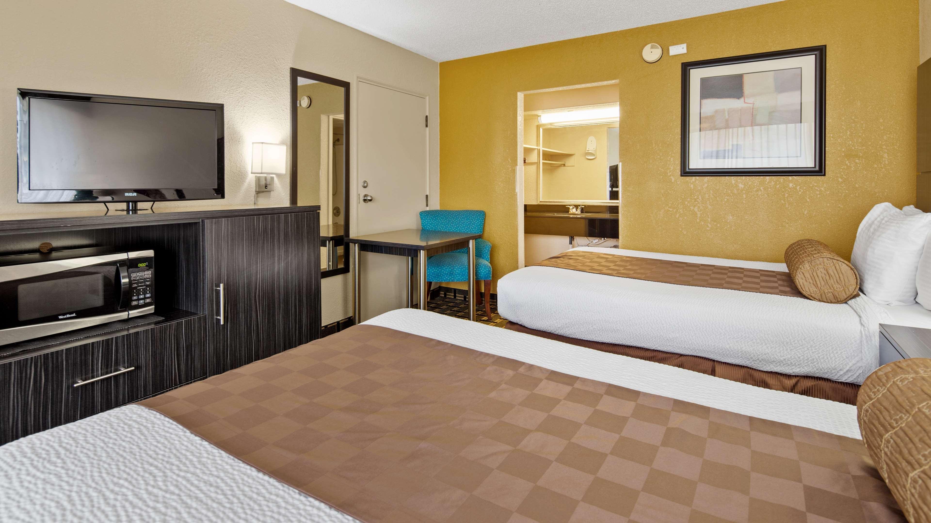 Vista Exterior Best Western Executive Inn