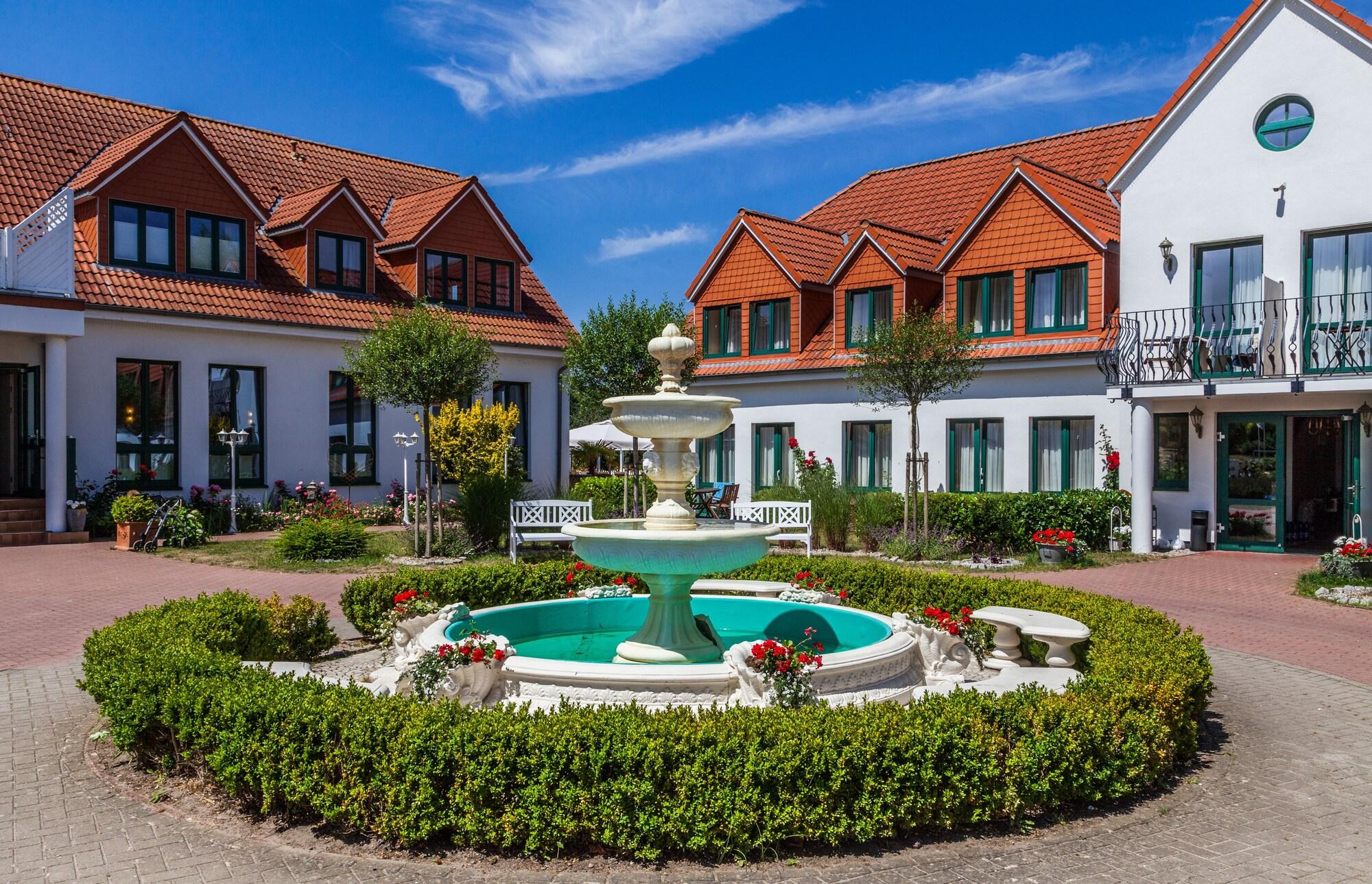 Vista Exterior Hotelanlage Tarnewitzer Hof