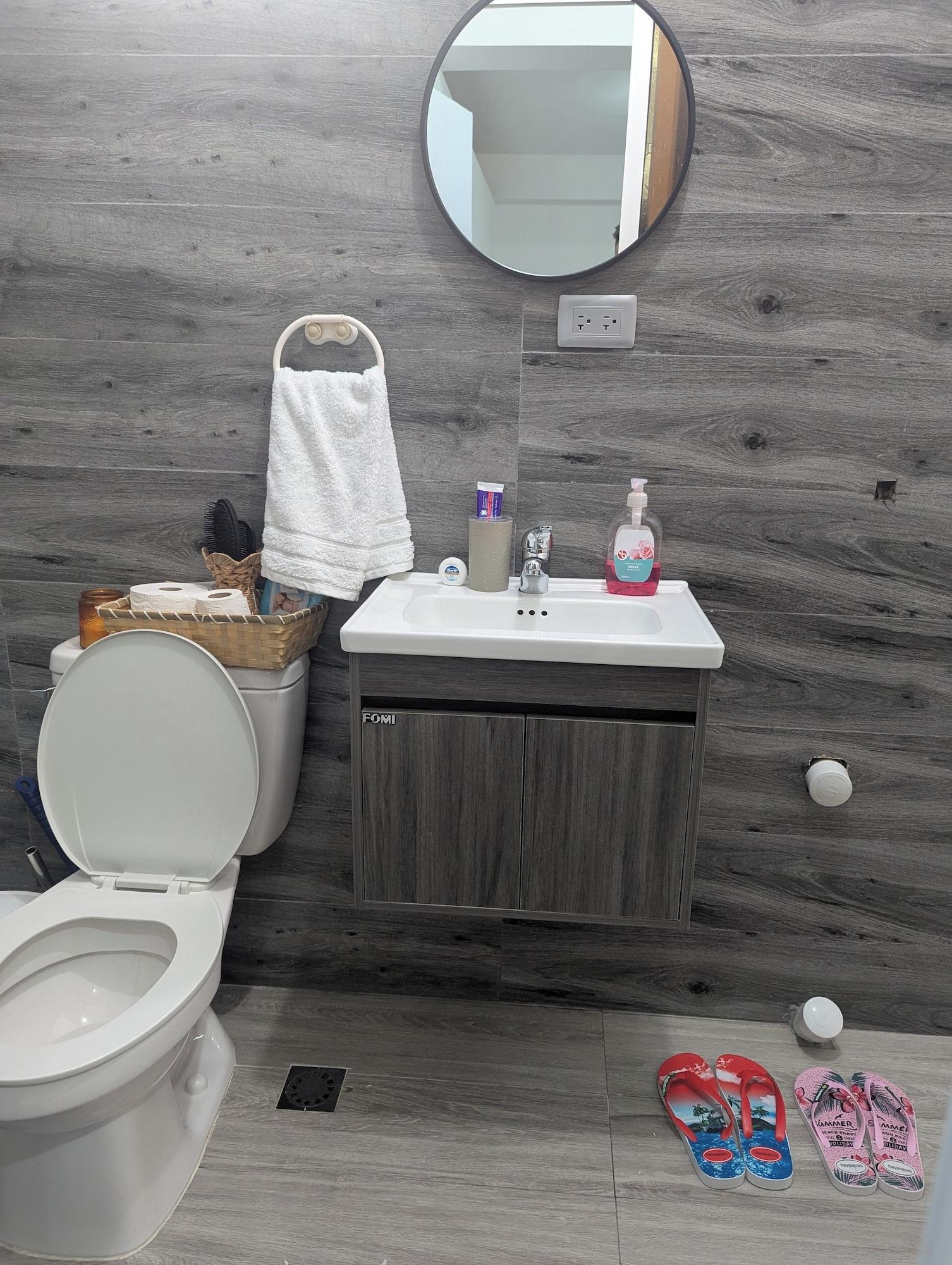 Equipamiento de Habitación A 7 Minutos del Aeropuerto SDQ Apto.