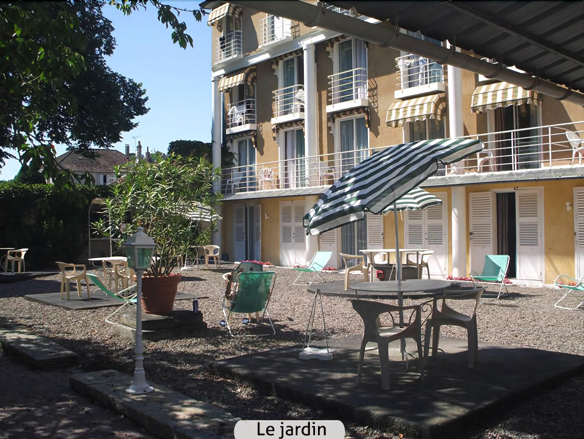Varios Hotel des Lauriers Roses