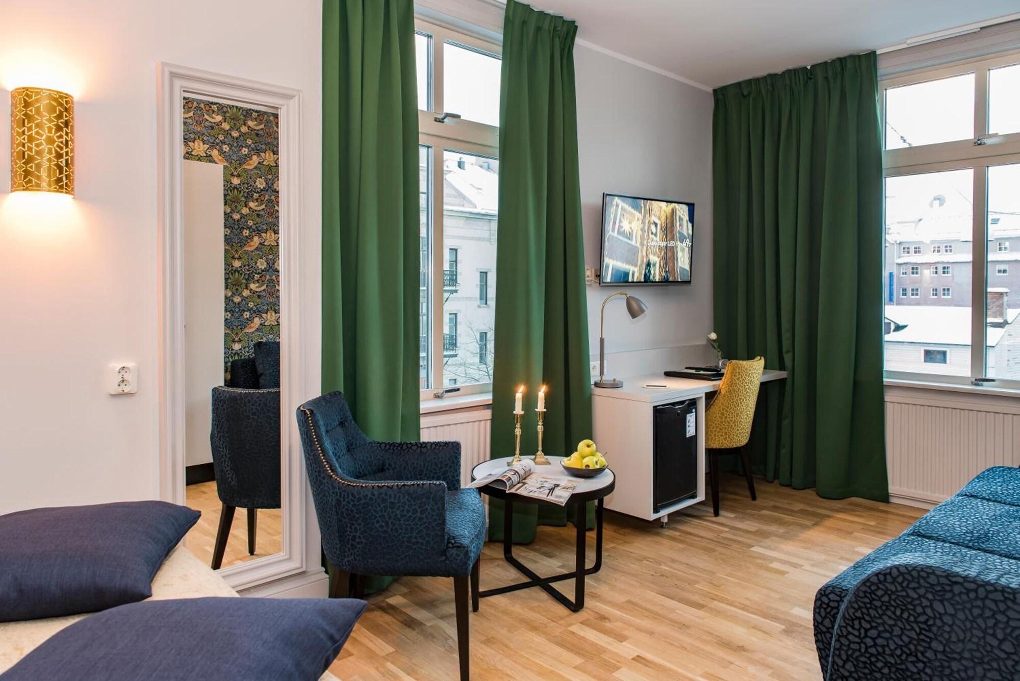 Equipamiento de Habitación Amber Hotell