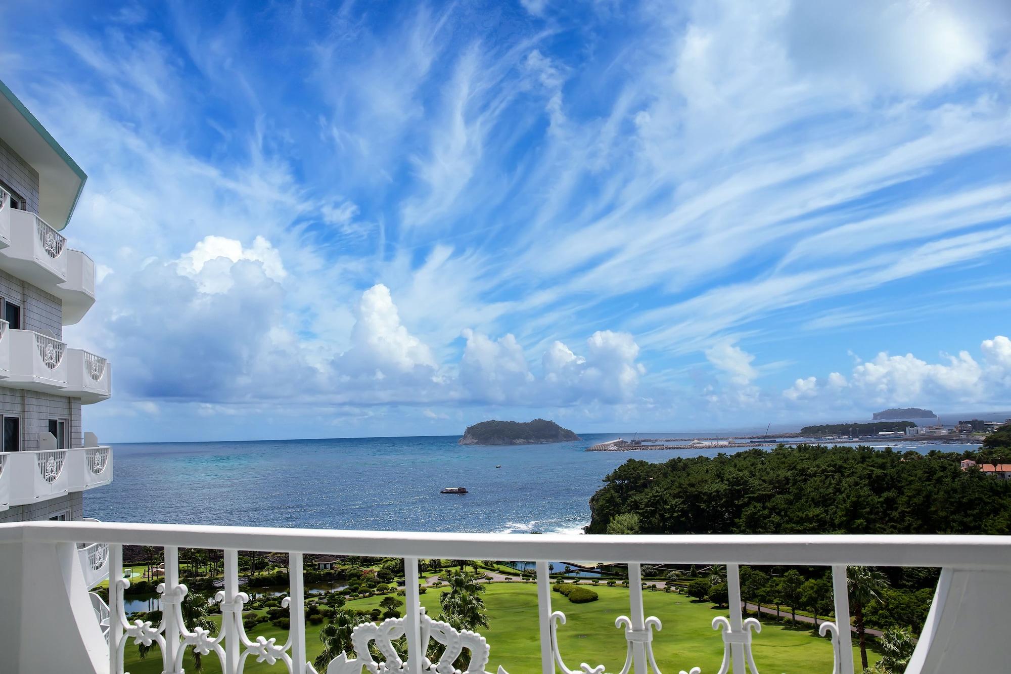 Playa Seogwipo KAL Hotel