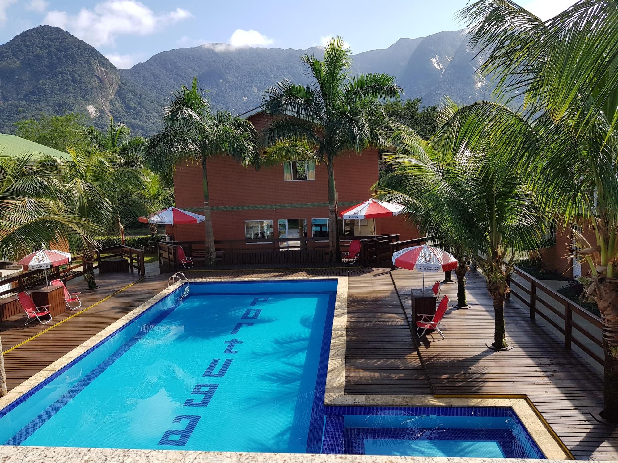 Vista Piscina Pousada Residencial dos Portugas