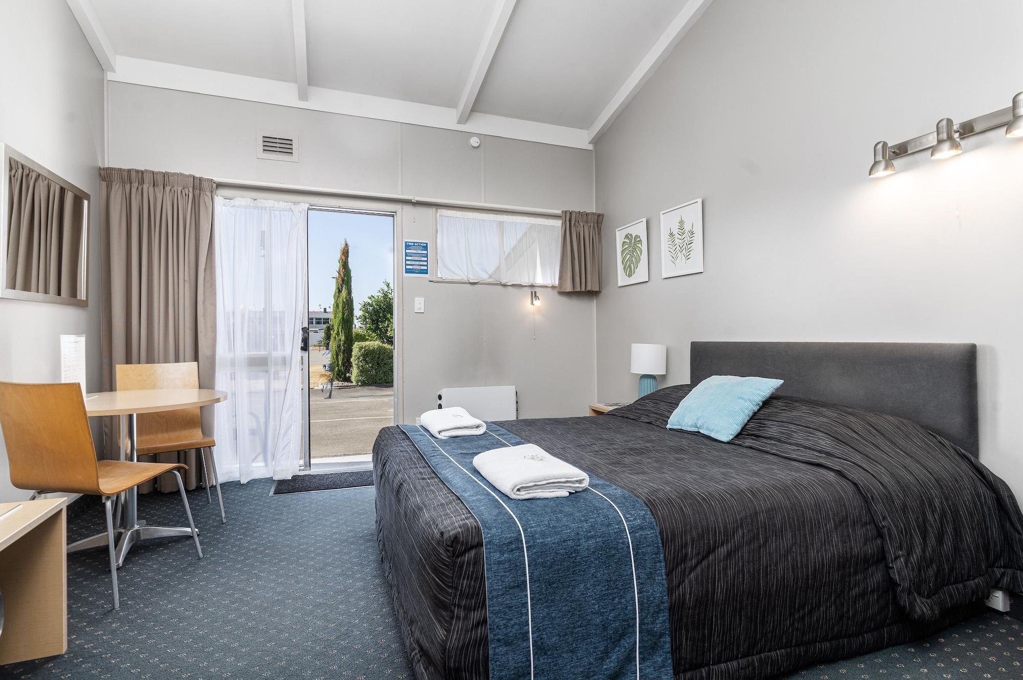 Varios Amble Inn Motel - Masterton