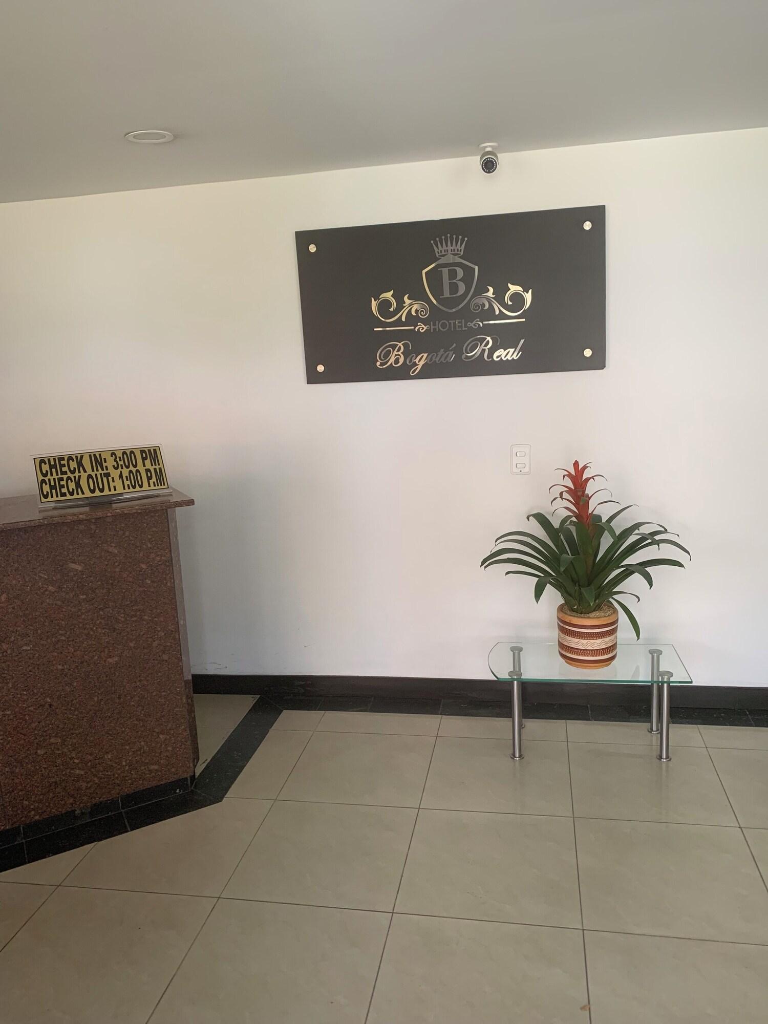 Vista Lobby Hotel Bogota Corferias