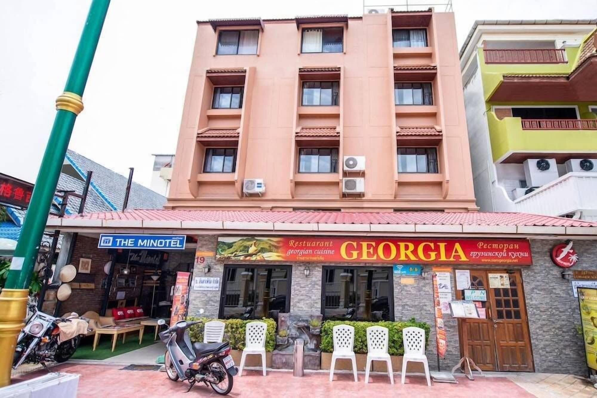 Varios Minotel Patong