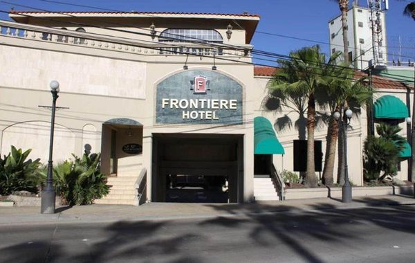Hotel Frontiere