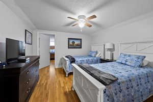 Alquiler Vacacional - Charming waterfront Lake Norman home