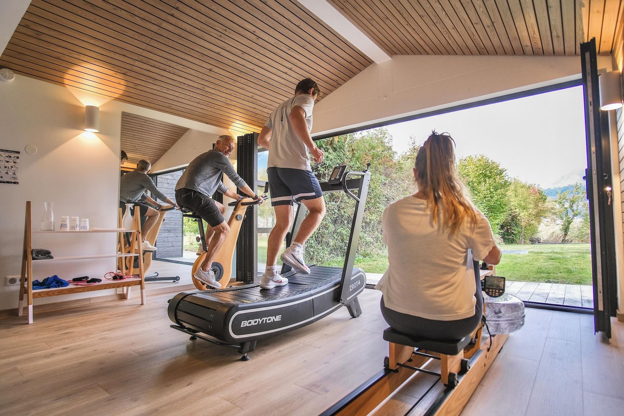 Gimnasio VILLA CAROLINE