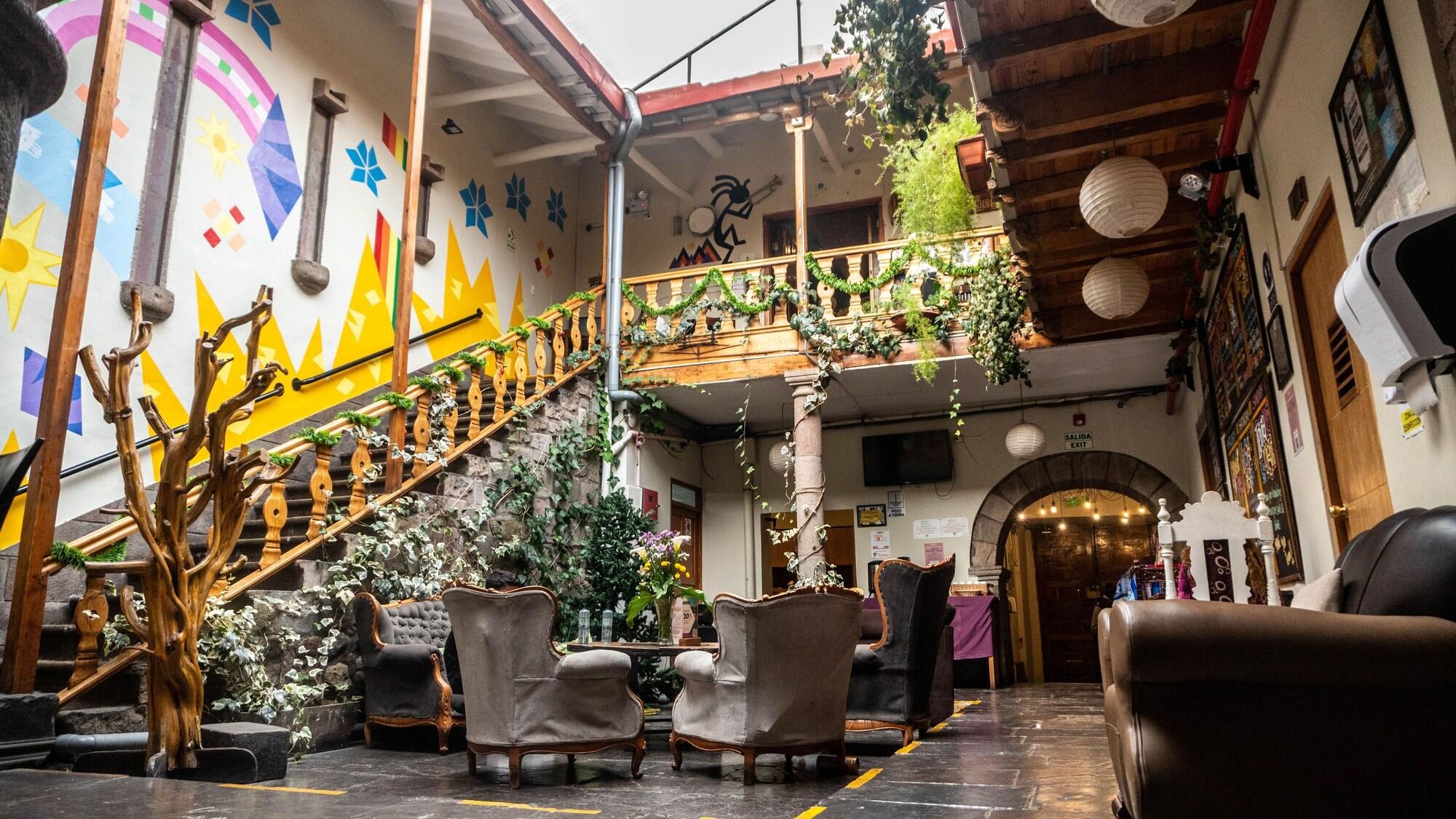 Vista Lobby Viajero Cusco Hostel