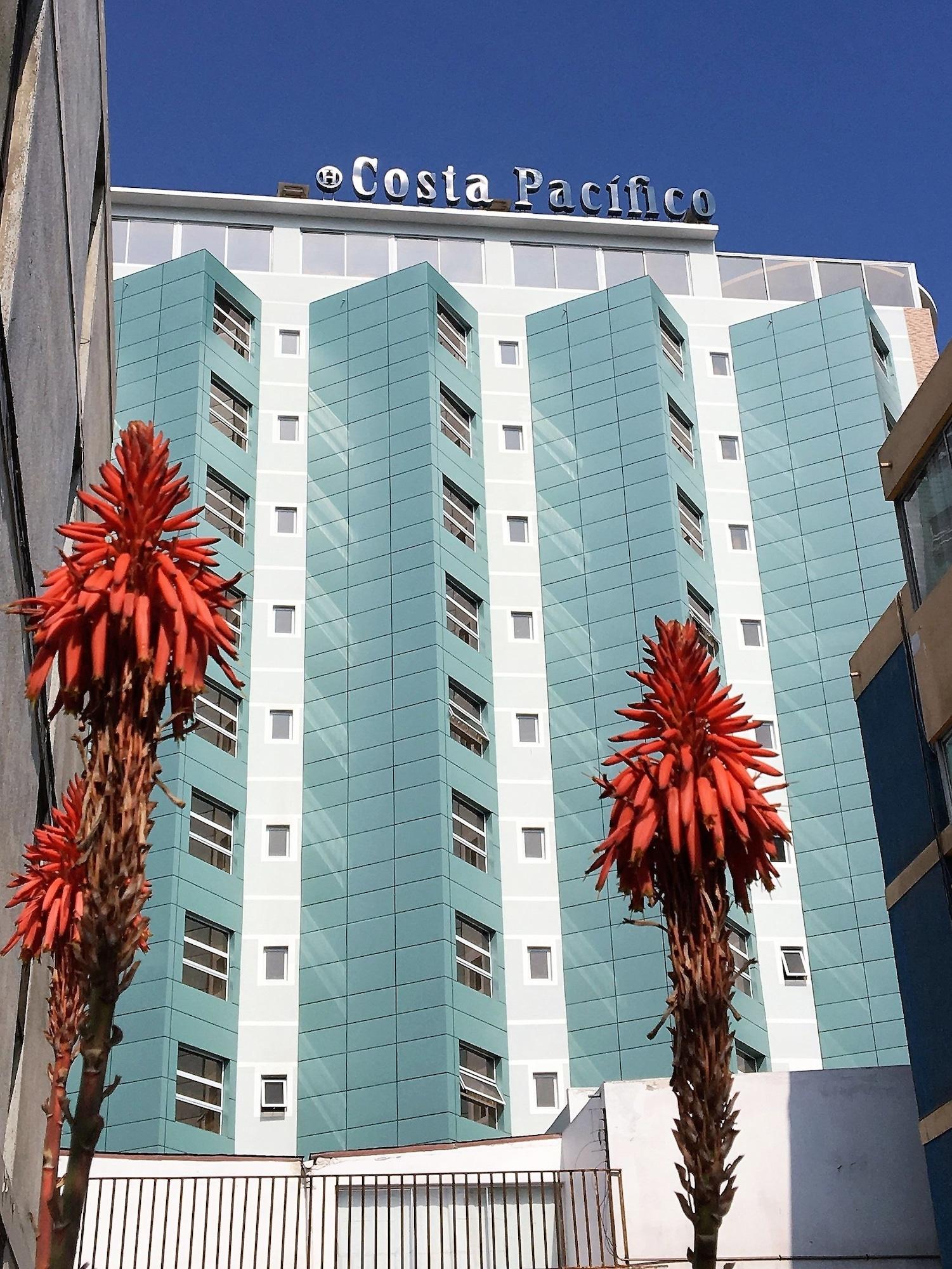 Vista Exterior Hotel Costa Pacifico - Suite